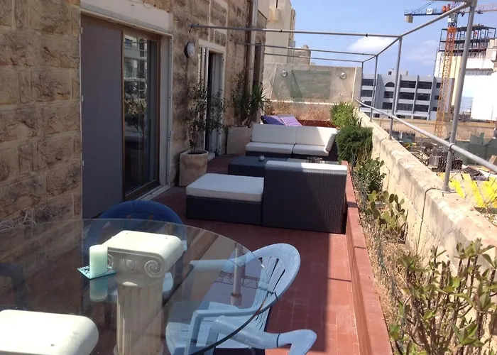 Casa de Férias Amazingly Located House With Table Tennis And Table Soccer