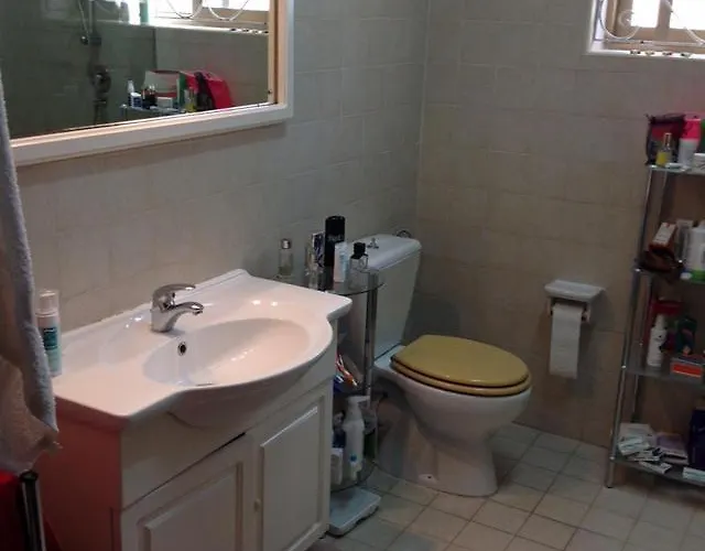 Amazingly Located House With Table Tennis And Table Soccer Case de vacanță St. Julian's