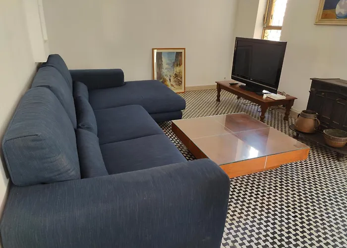 Case de vacanță Amazingly Located House With Table Tennis And Table Soccer *