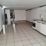 Amazingly Located House With Table Tennis And Table Soccer San Ġiljan